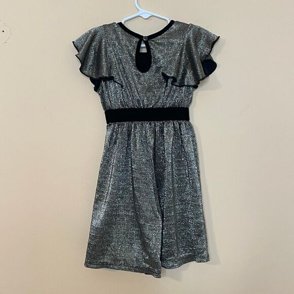 Art Class Toddler Girls' Metallic Gold Jumpsuit Romper size 18 months - Picture 5 of 6